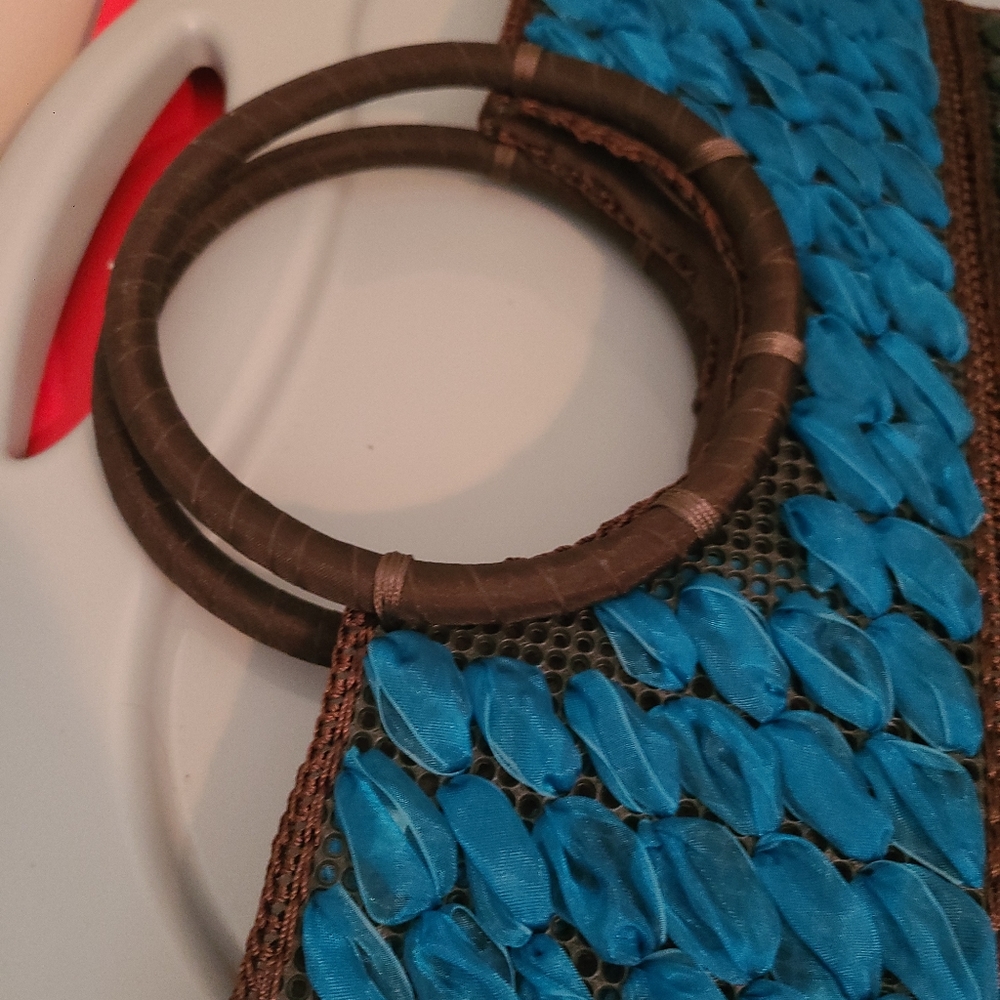 Handbag - Picture 5 of 10